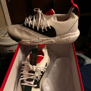 Clearweather Cloud Stryk size 9 worn once